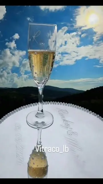 Personalised champagne flute